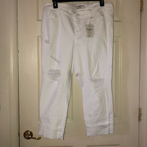 NWT white jeans!